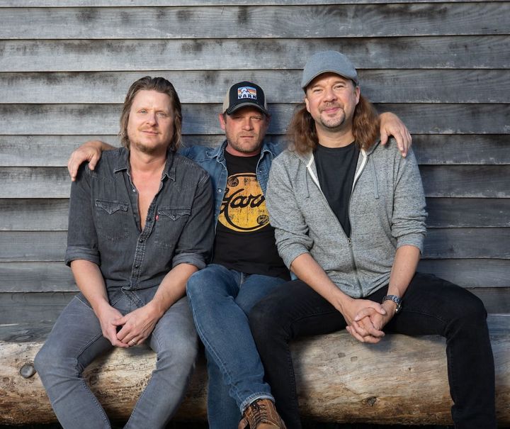 FRESH TRACK: Yarn – 'Traveling Kind'