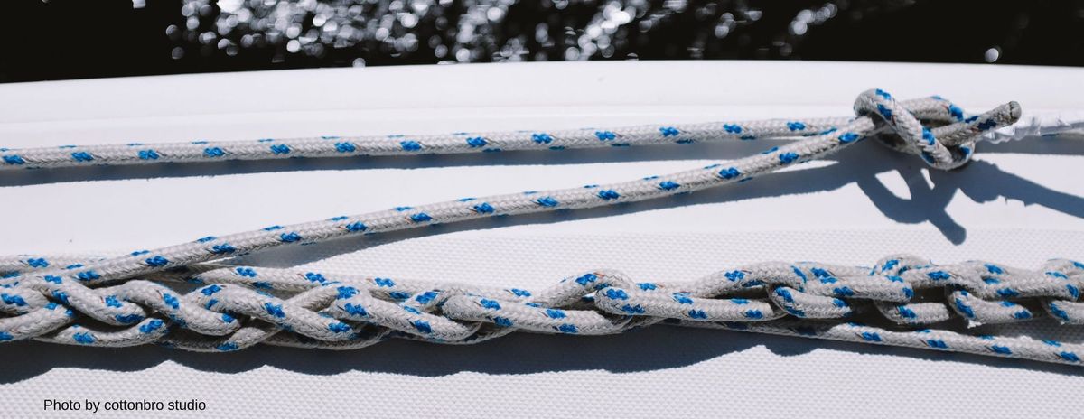 Quantum knots from Beyond