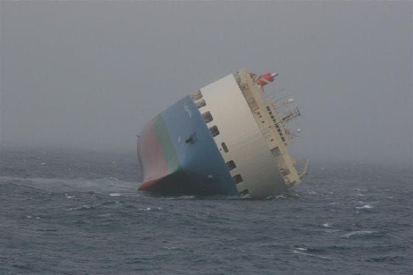 The White-Knuckled Work of Marine Salvagers:  BOUNTY HUNTERS OF THE SEA