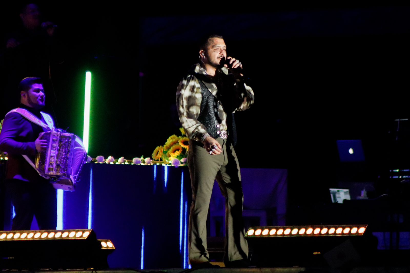 nodal se presenta en cuernavaca