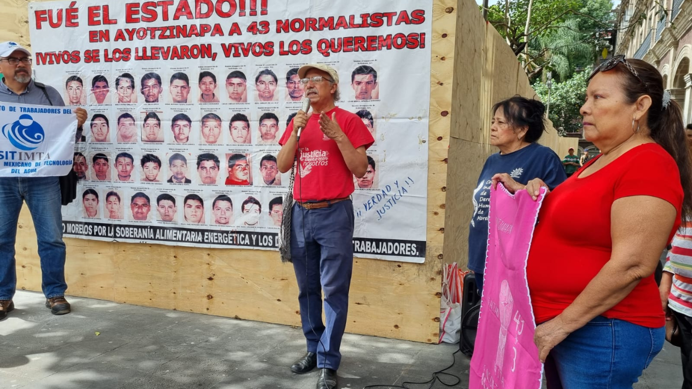 normalistas de ayotzinapa