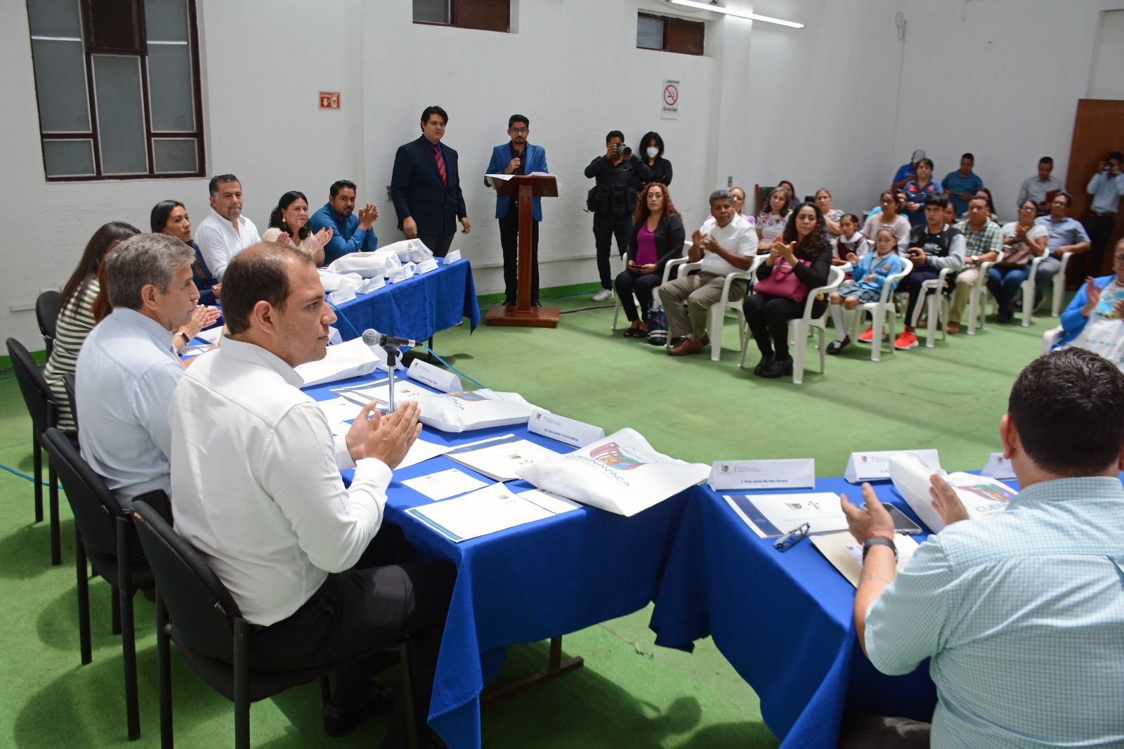 entrega utiles escolares ayuntamiento cuernavaca