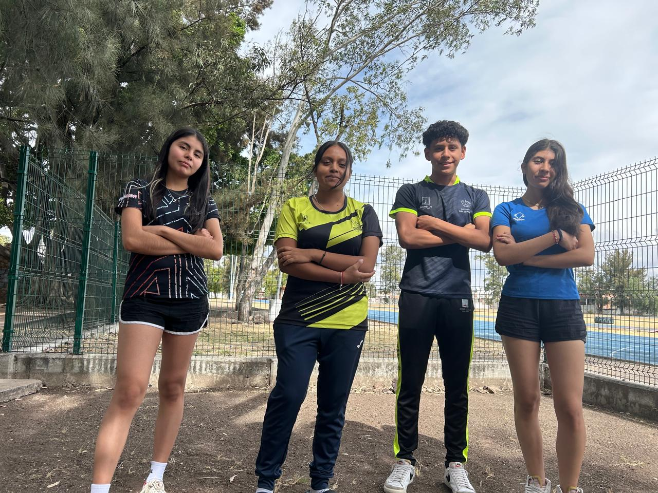 Logran selección morelense de Bádminton subir al podio en Guanajuato 