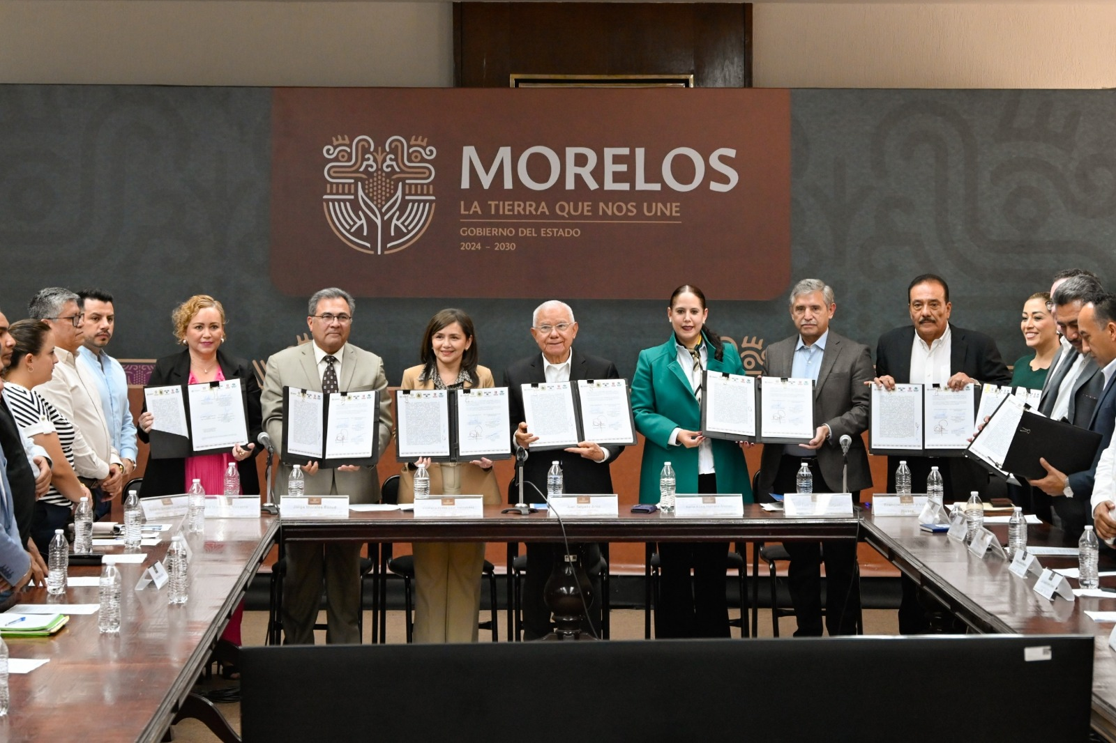 Firma Gobierno Estatal convenio de colaboración con Instituciones Educativas