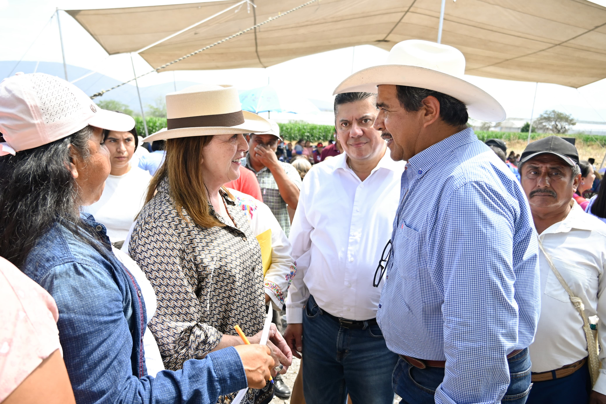 Construye Margarita González Saravia, un Morelos justo, productivo y con bienestar 