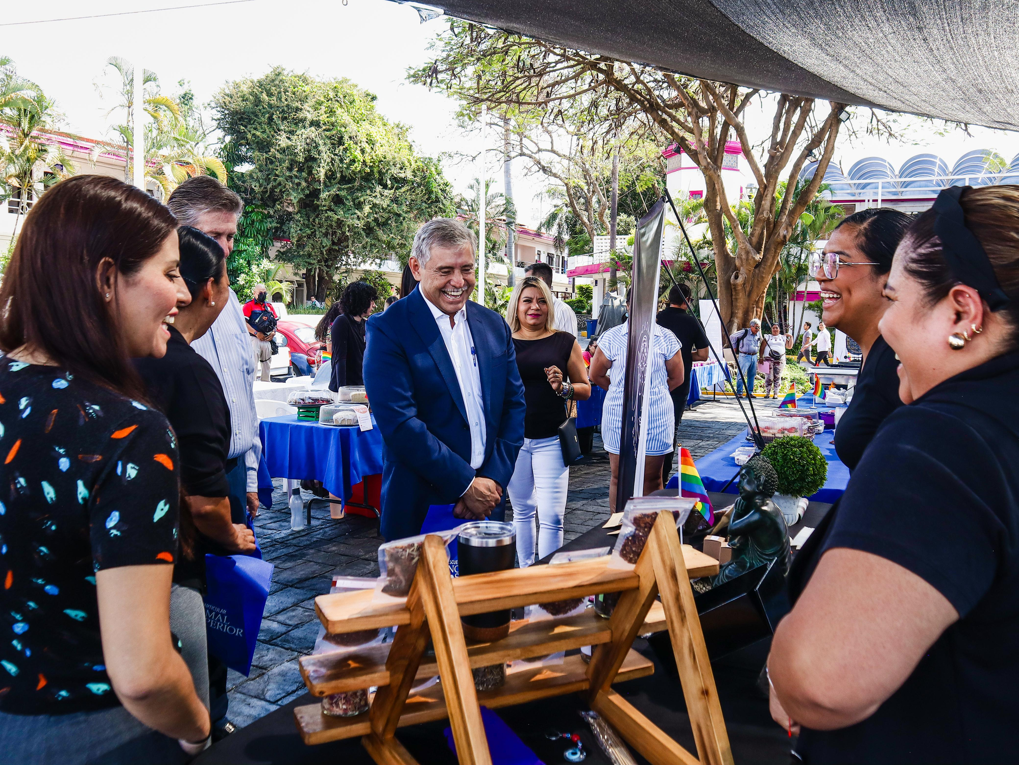 Fortalece José Luis Urióstegui, la generación de empleos formales en Cuernavaca  