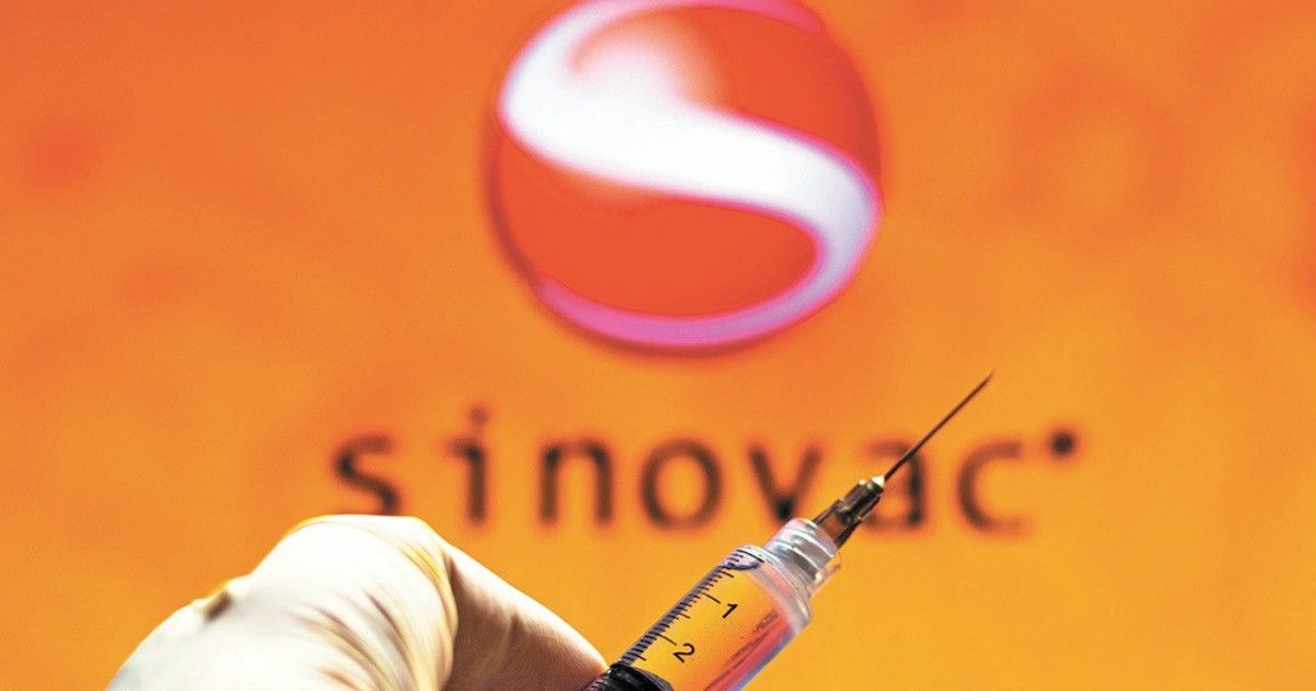OMS: vacuna Sinovac es eficaz pero faltan datos sobre riesgo de efectos adversos graves | El Economista