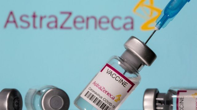 La vacuna de AstraZeneca tiene un 79% de efectividad y no presenta mayores riesgos de coágulos, según nuevos datos de Estados Unidos - BBC News Mundo