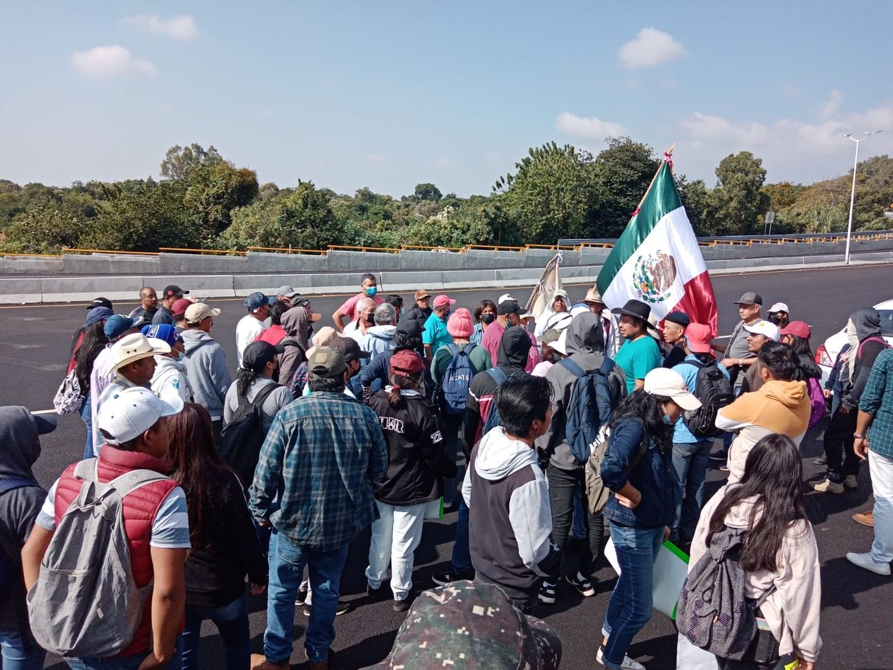 Niegan el acceso a camiones Ometochtli a Tepoztlán