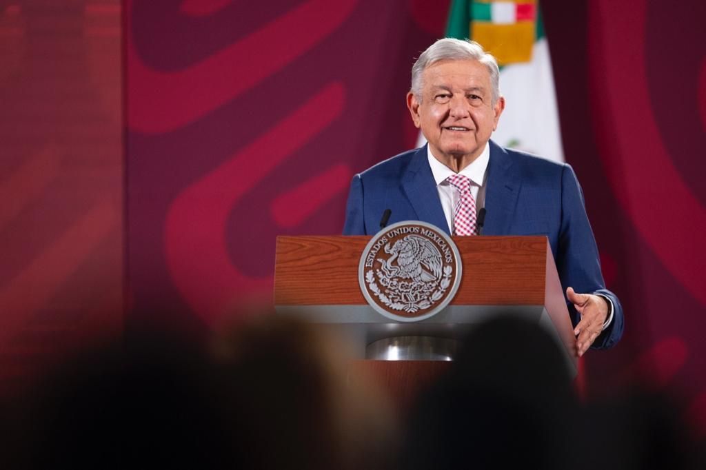 Critica AMLO tuit que asegura su exesposa era pariente de los Beltrán Leyva