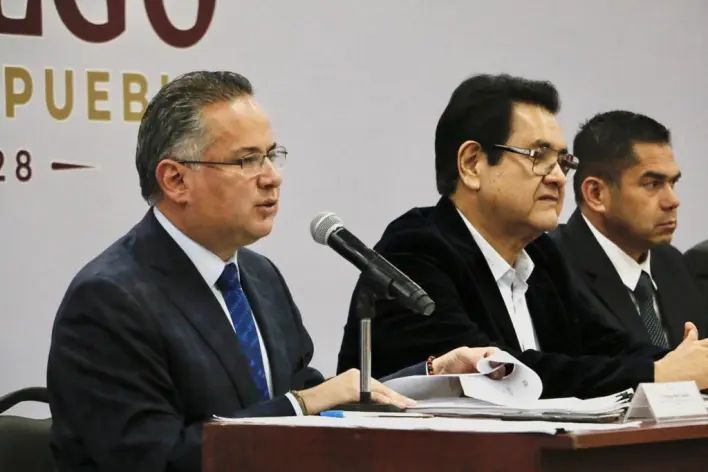Detienen a cuatro alcaldes de Hidalgo por "estafa siniestra”