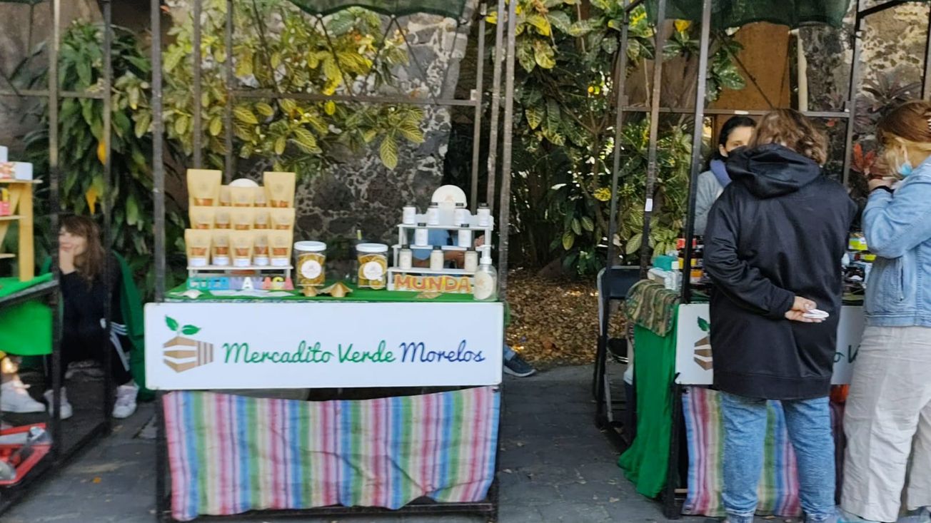 Mercado Verde en el parque Ecológico Barranca de Chapultepec
