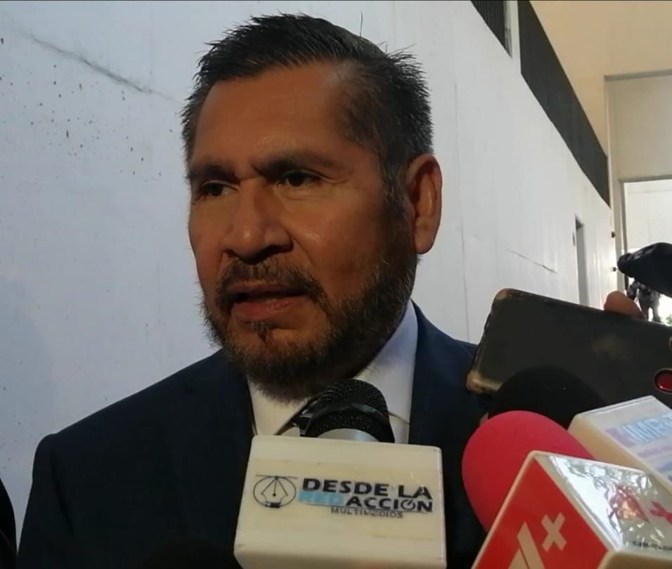 Confirman detención de dos personas tras ataque de dos policías