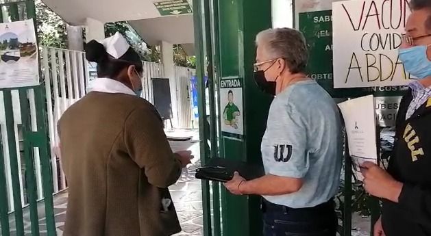 En Jiutepec adultos mayores si van a vacunarse
