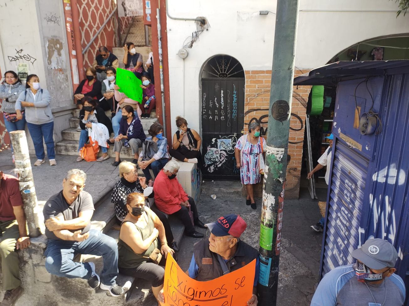 Se manifiestan sin cierre de calles