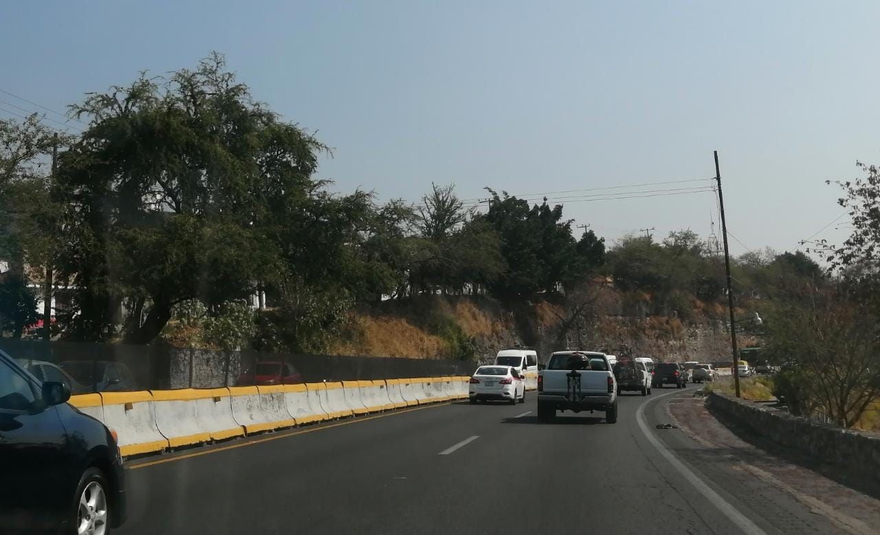 Recomiendan a usuarios de carreteras respetar señalamientos viales