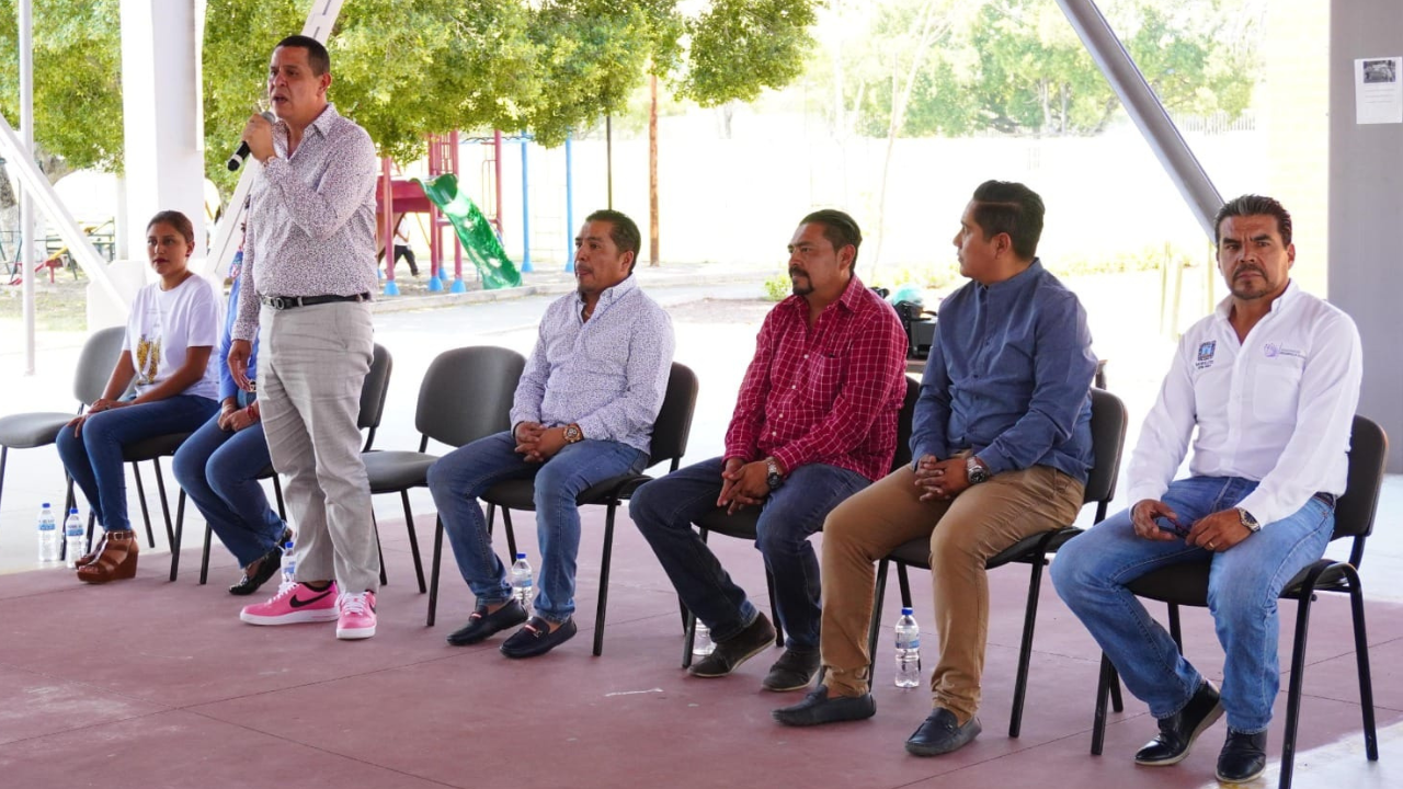 Mujeres y Hombres de 10