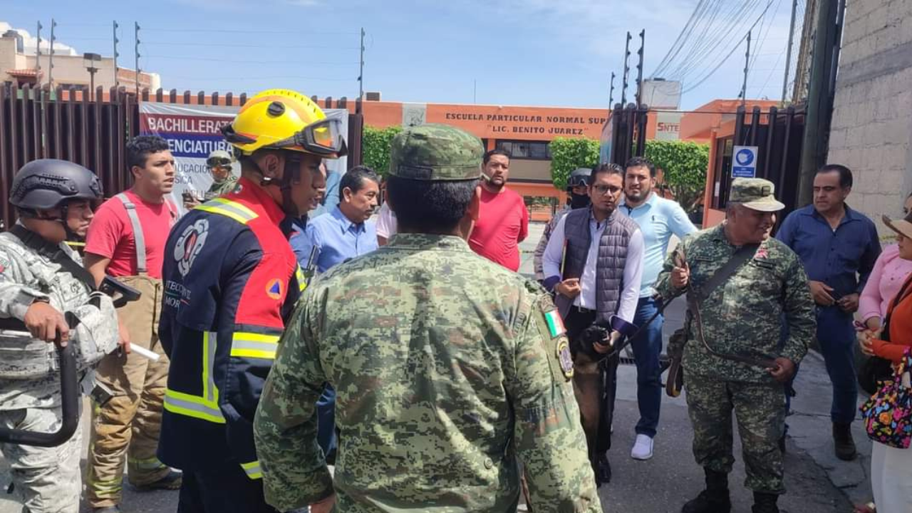 Informan sobre falsa alarma la amenaza de un artefacto explosivo en escuela de Cuernavaca