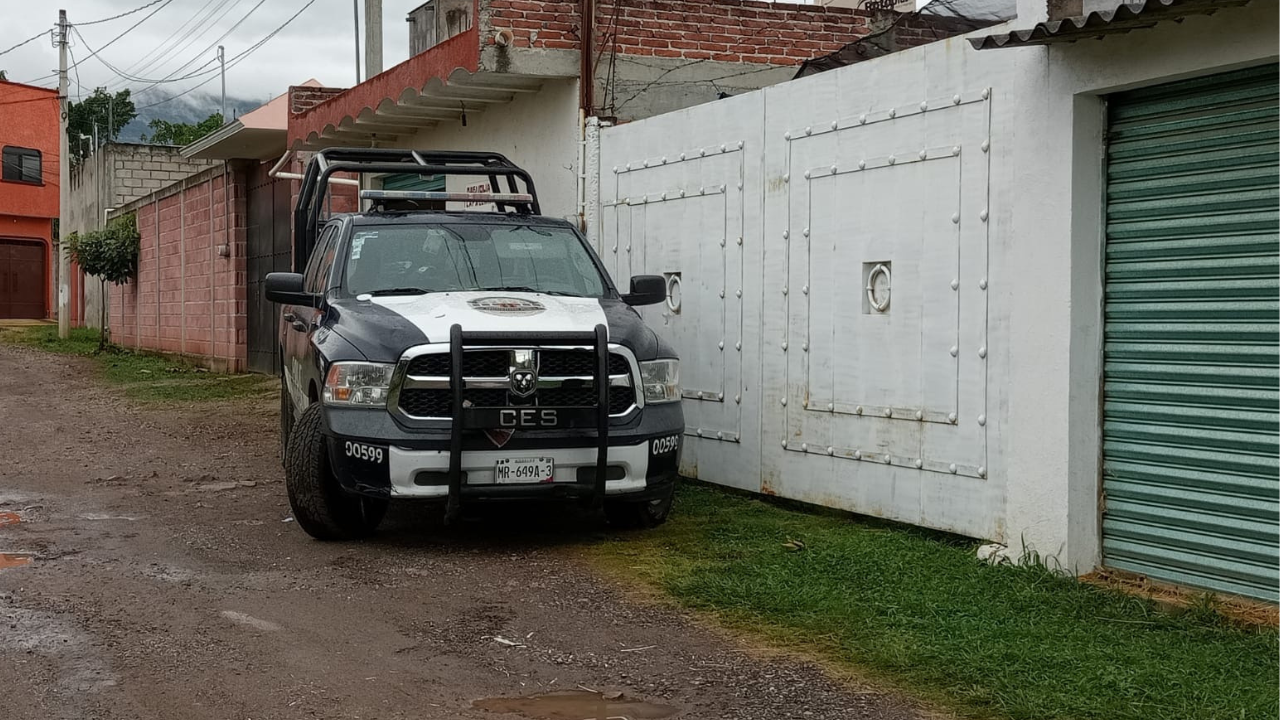 Encuentran cuerpo enterrado en domicilio de Ahuatepec, Cuernavaca