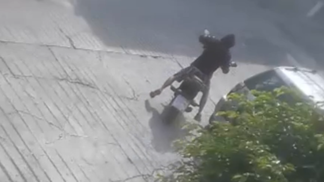 (VIDEO) Roban moto en unos segundos en Jiutepec