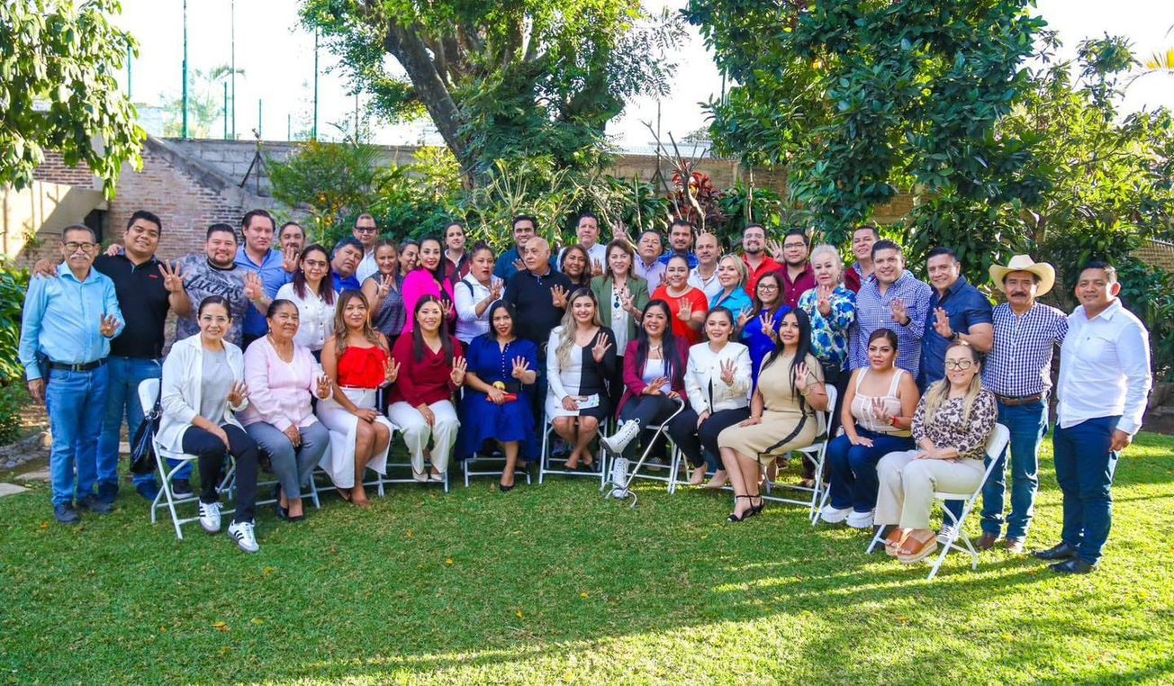 Morena Morelos rinde protesta a sus nuevos consejeros