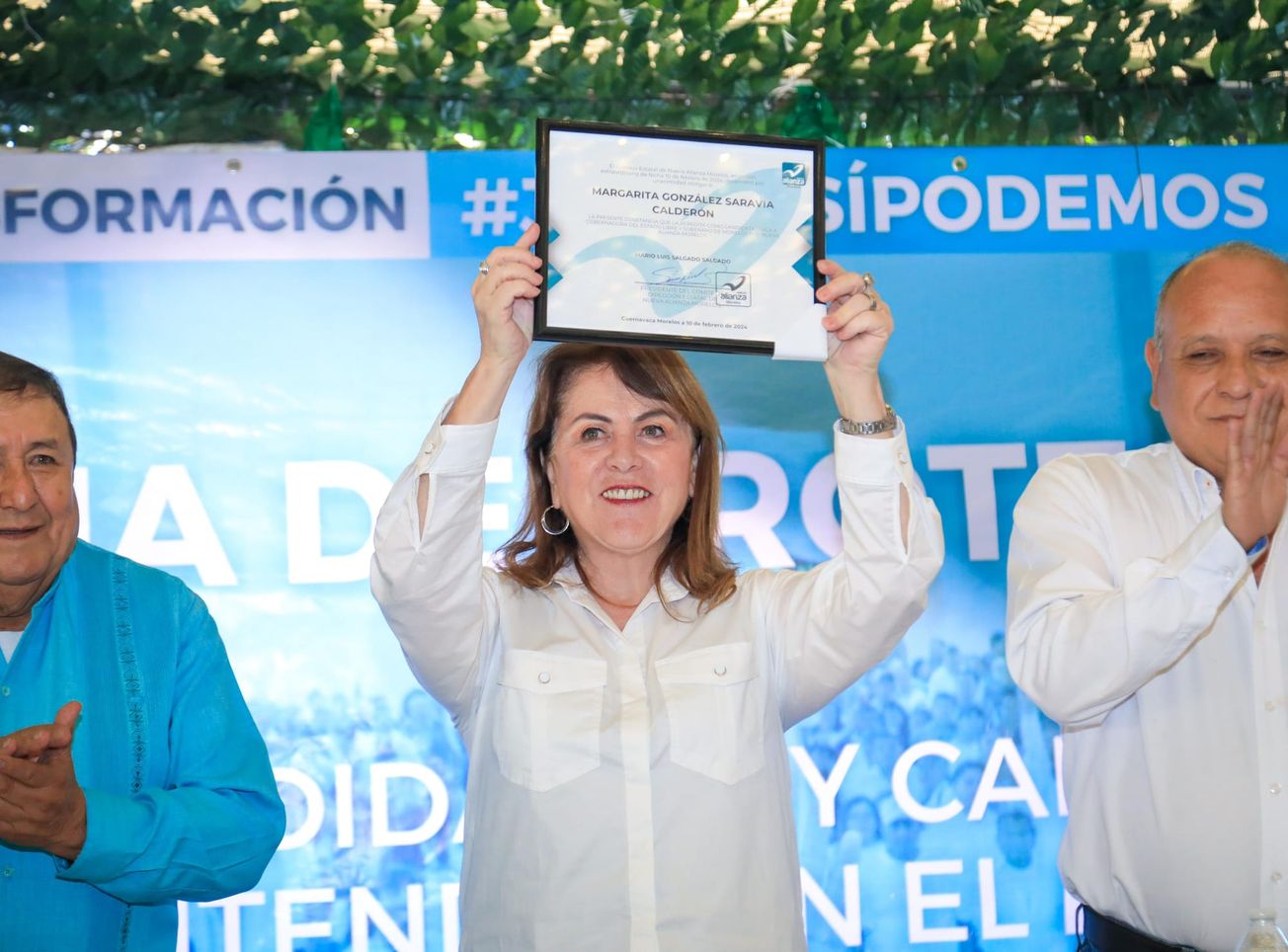 Recibe Margarita González Saravia su constancia como candidata a la gubernatura por Nueva Alianza