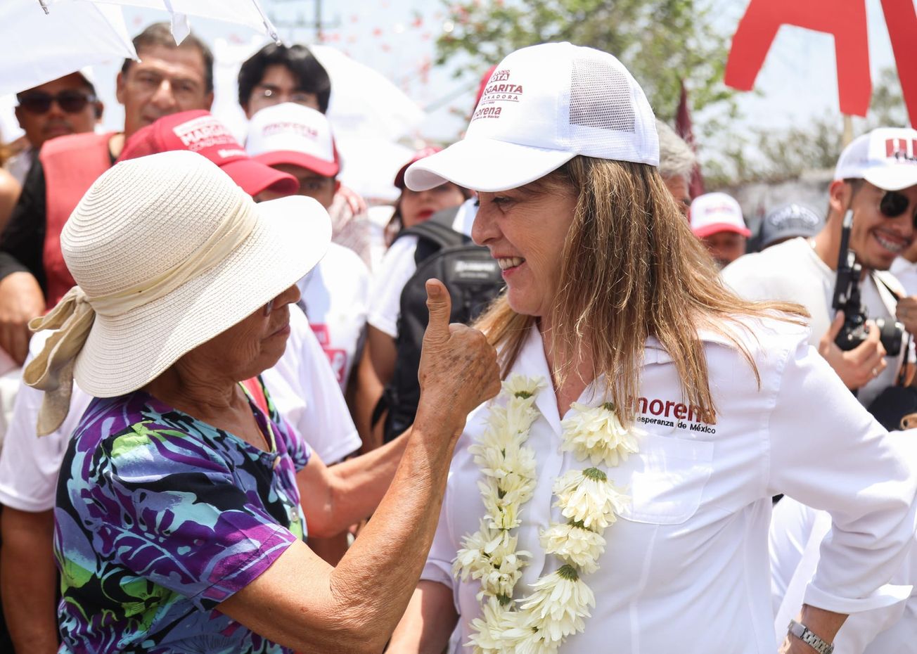 Santa María Ahuacatitlán recibe con alegria a Margarita González Saravia