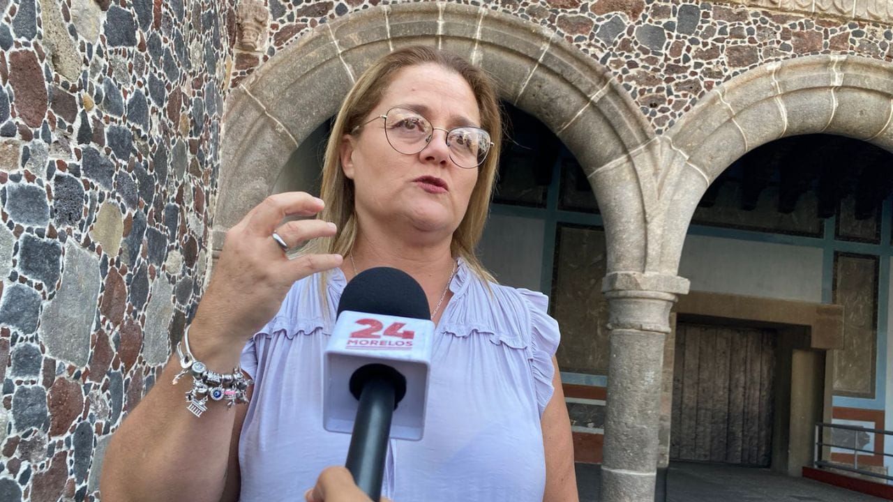 madre inconformidad sector educativo excluir hijo