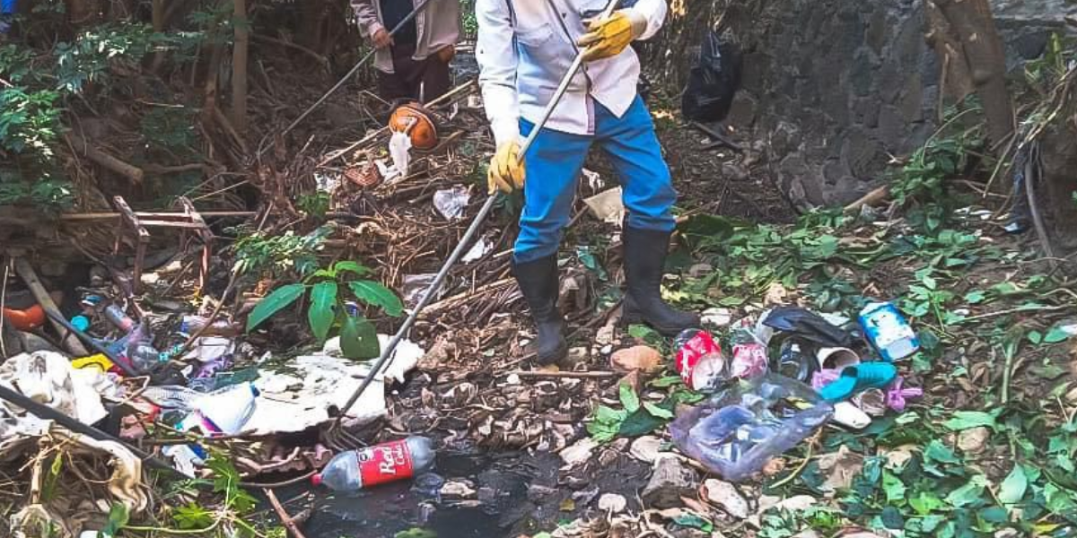 La basura es uno de los principales causas de conflicto entre vecinos