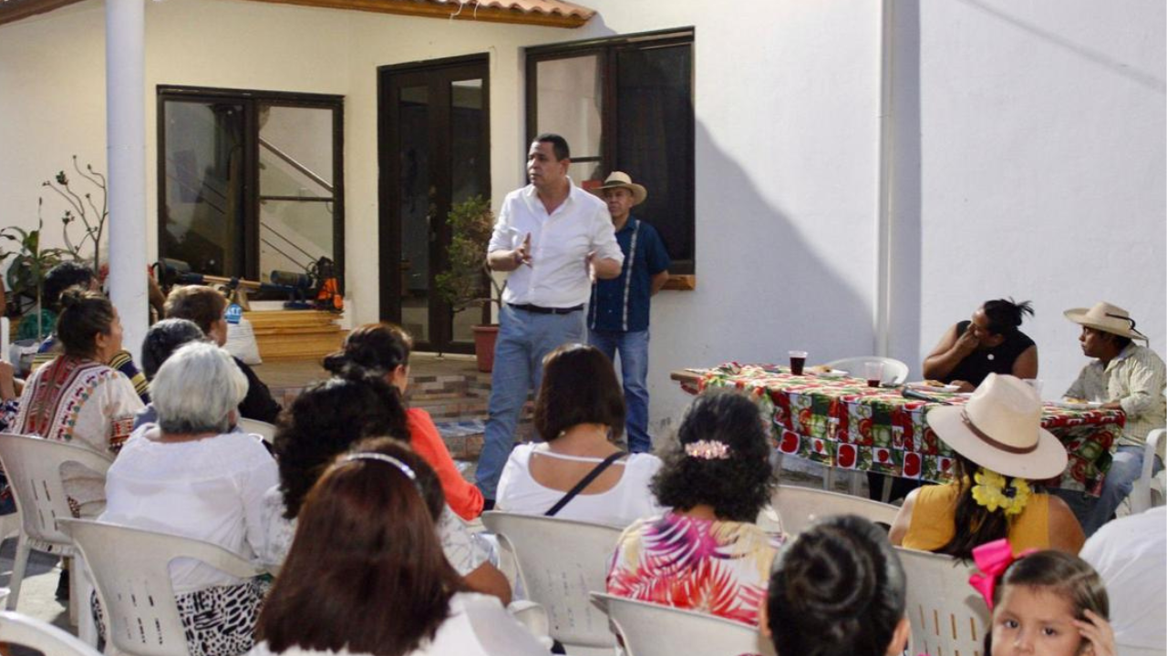 juan angel flores bustamante impulsa tecnologias en el campo morelense