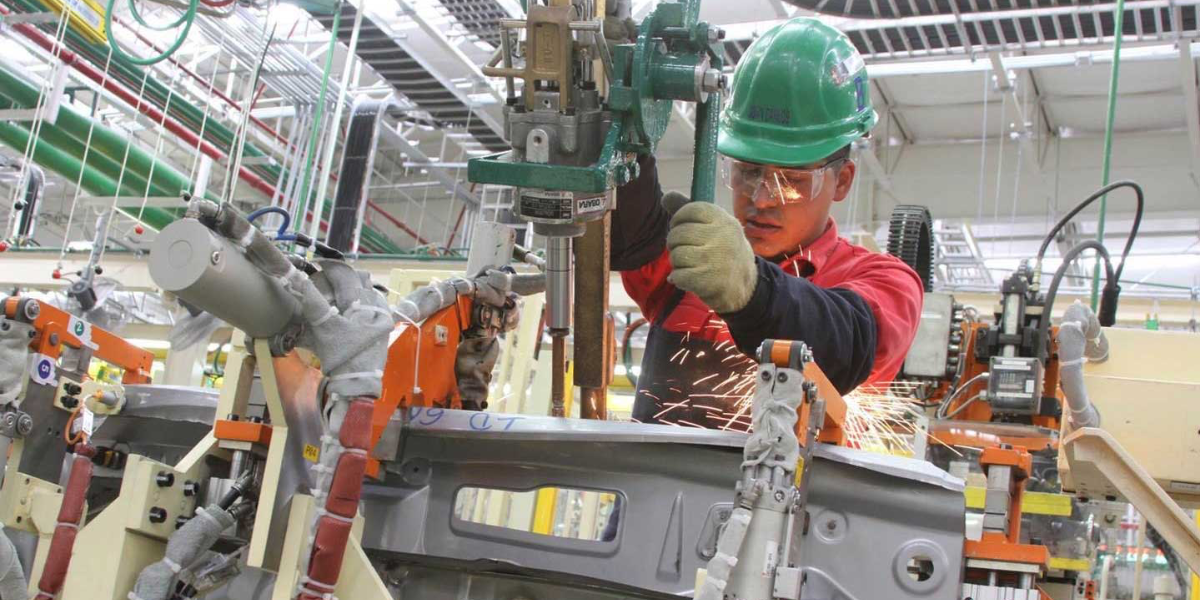 La mano de obra es indispensable para la economía. 