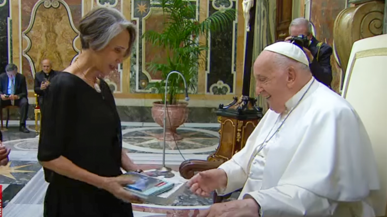 Así fue el encuentro del Papa Francisco con grandes comediantes de todo el mundo