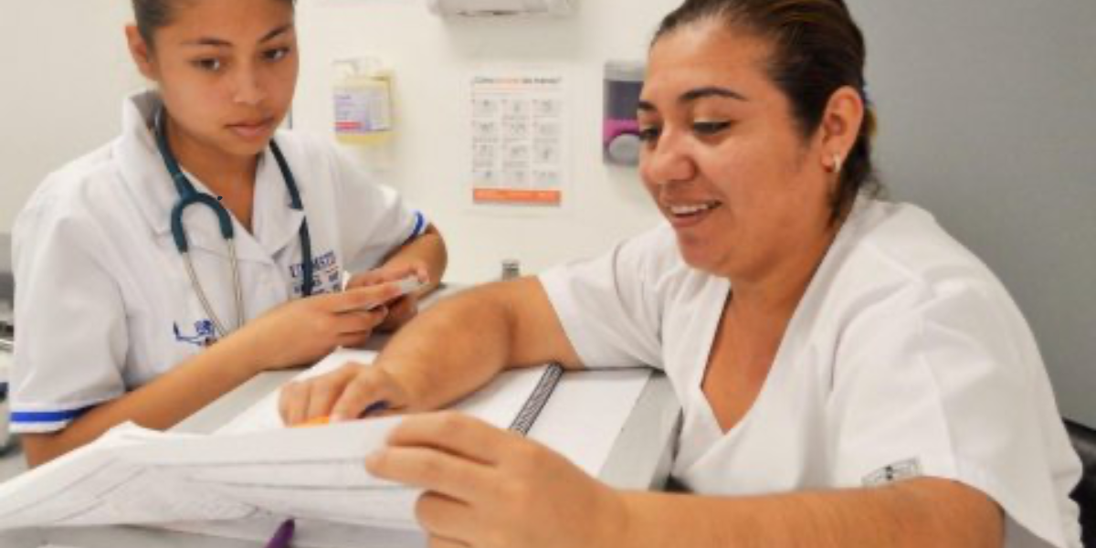 El IMSS Bienestar no precisó cuántas plazas abrirán. 