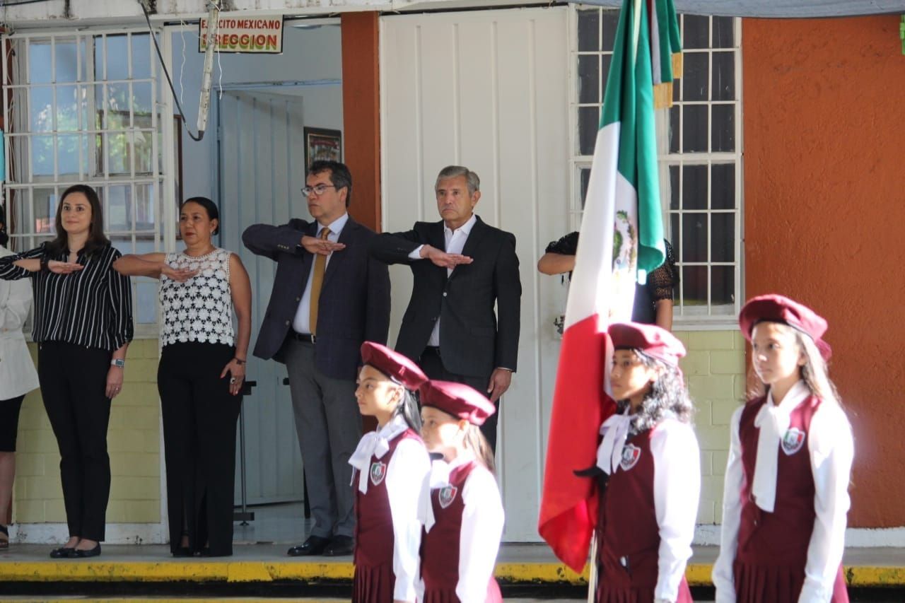 Preside José Luis Urióstegui inicio de ciclo escolar 2024-2025