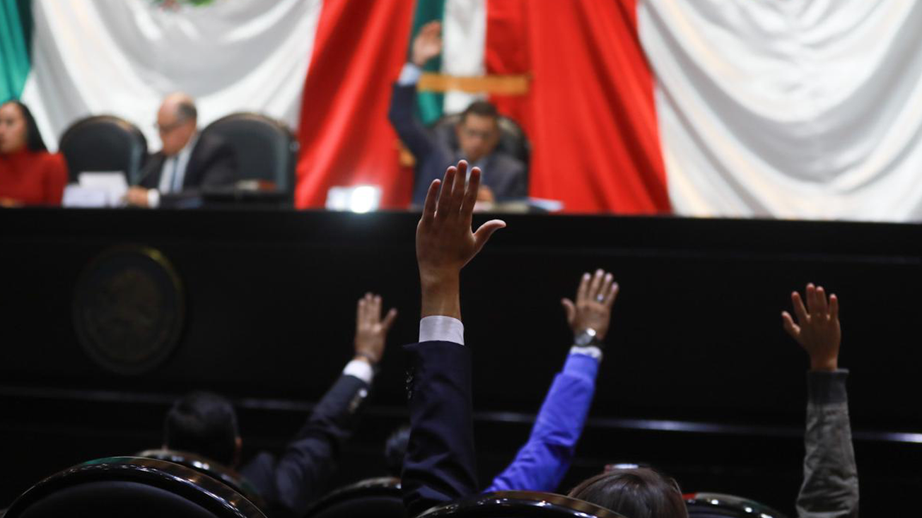 Diputados Aprueban Dictamen para Desaparecer Órganos Autónomos