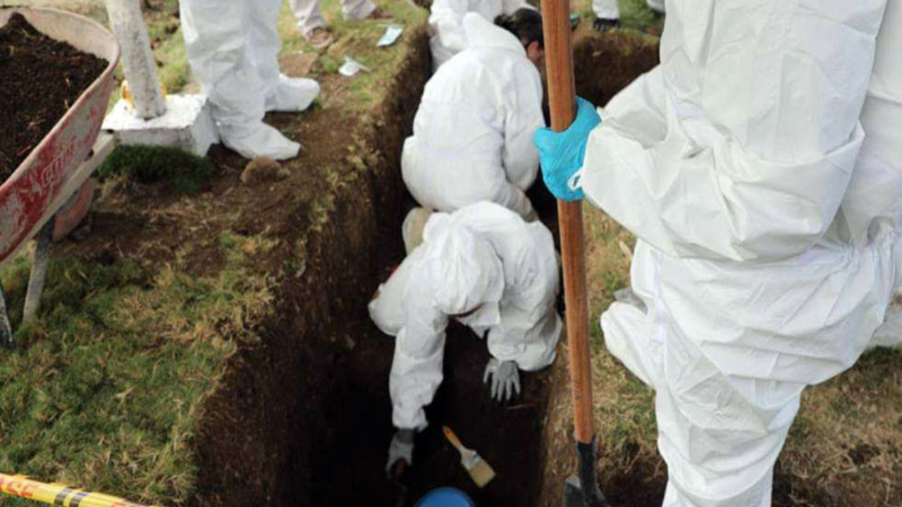 Aumenta personal para exhumación de cuerpos en Panteón Jardines de la Paz