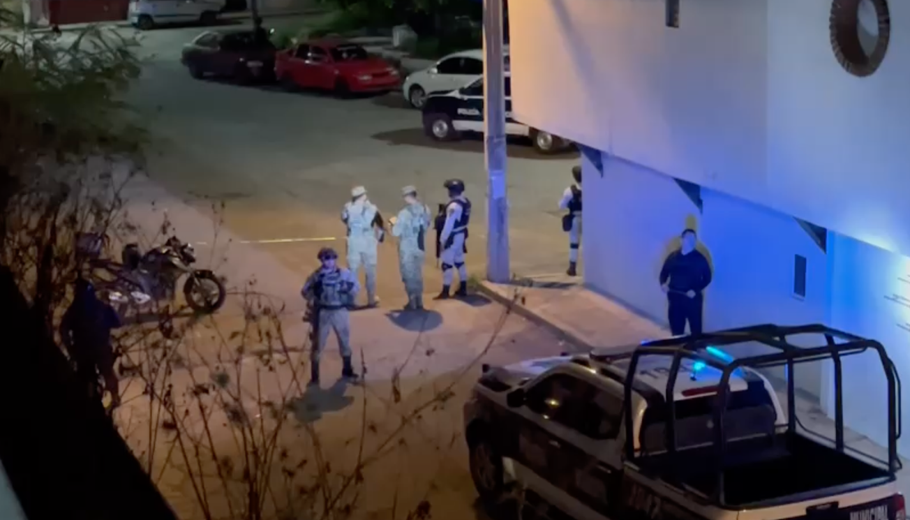 Ultiman a un hombre frente al sector de policía en cuernavaca