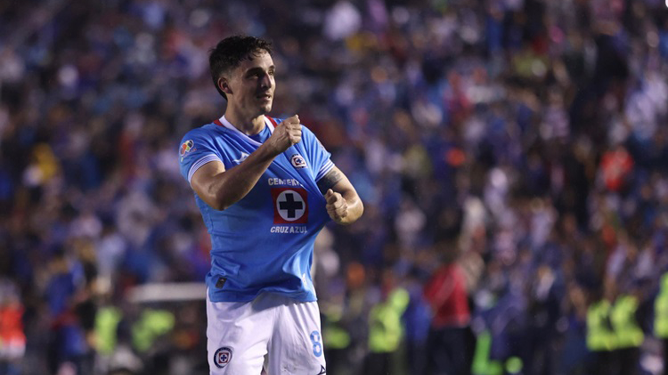 Cruz Azul se consolida como líder general tras goleada al Necaxa