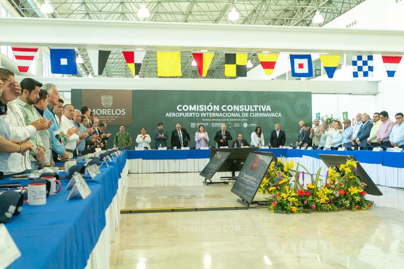 Chalo Flores asiste a reinstalación de la Comisión del Aeropuerto Mariano Matamoros