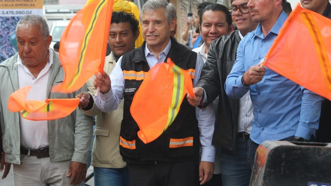 José Luis Urióstegui da banderazo de inicio a los trabajos de rehabilitación en la Lagunilla