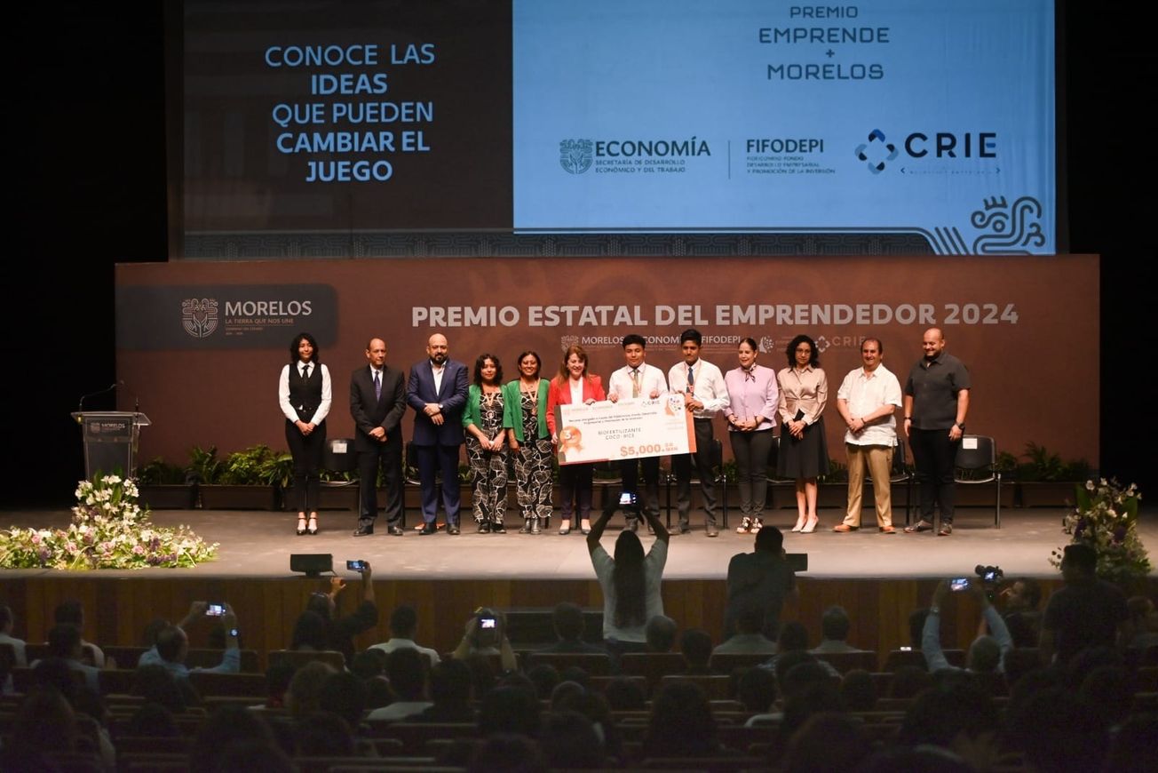 González Saravia confía en la juventud para itranformar Morelos