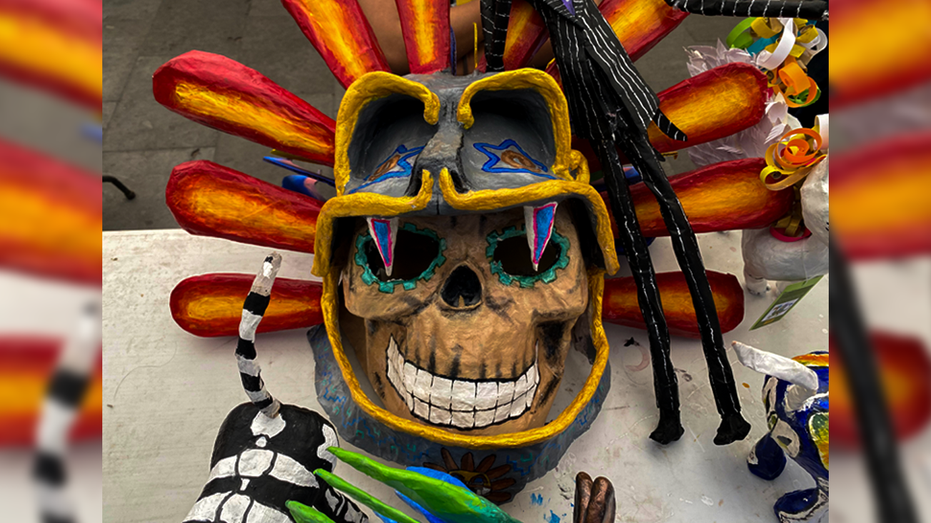 Encuentro mexicano de cartonería llega al zócalo de Cuernavaca