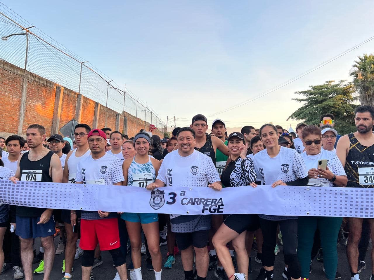 Más de 500 corredores participaron en la “3ª Carrera Atlética #FiscalíaMorelos”