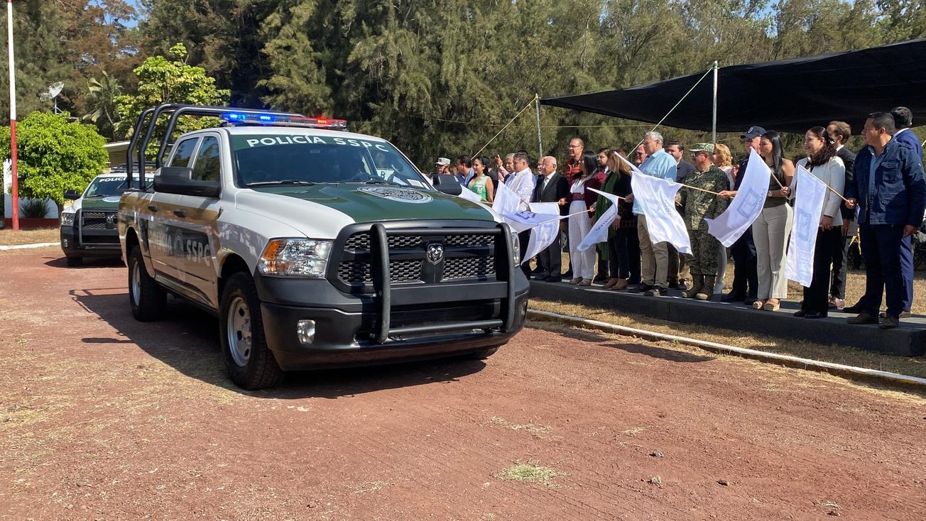 Entrega Gobierno de Morelos 50 patrullas para reforzar seguridad