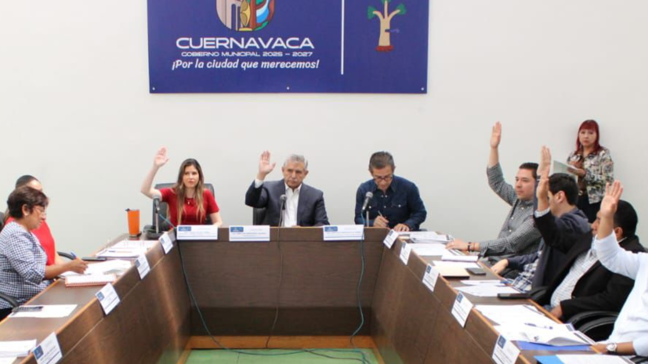 José Luis Urióstegui. 