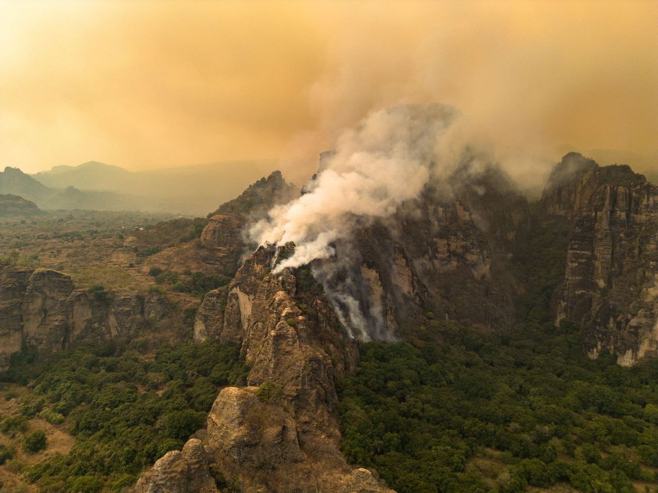 Incendio en “Las Tirolesas” de Tepoztlán consume 312 hectáreas: SDS