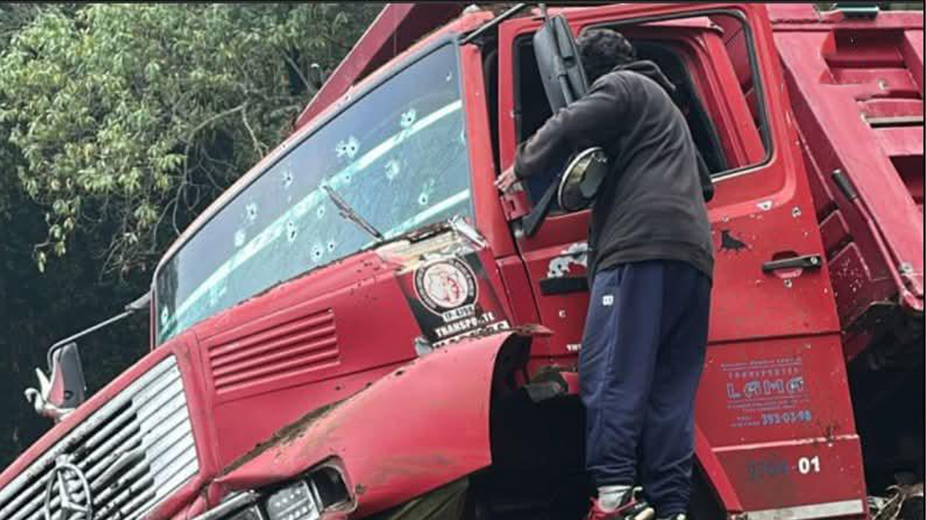 Cierran México-Cuernavaca tras asesinato en Coajomulco