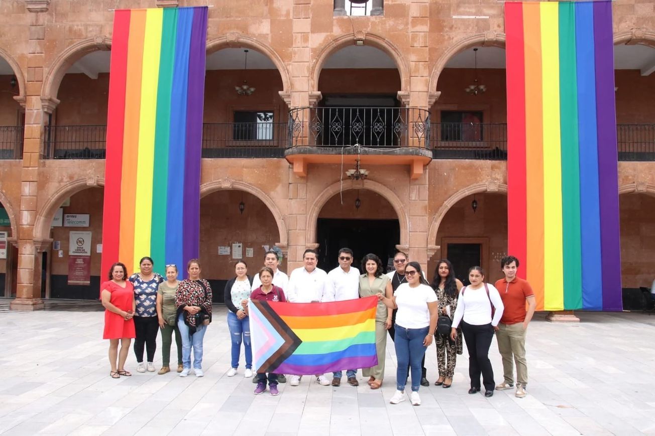 Capacitan a servidores públicos de Miacatlán en derechos humanos