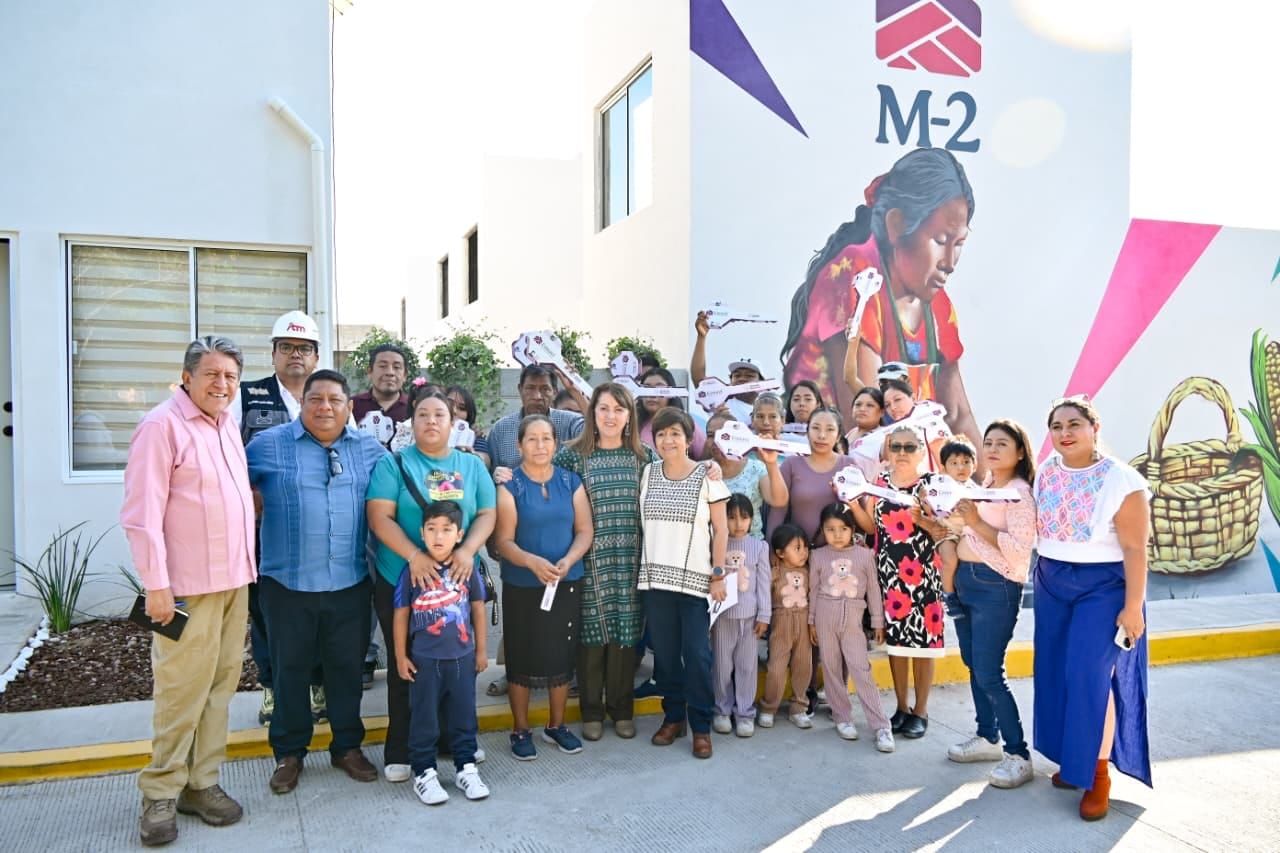Morelos y federación entregan viviendas del Bienestar en Xoxocotla