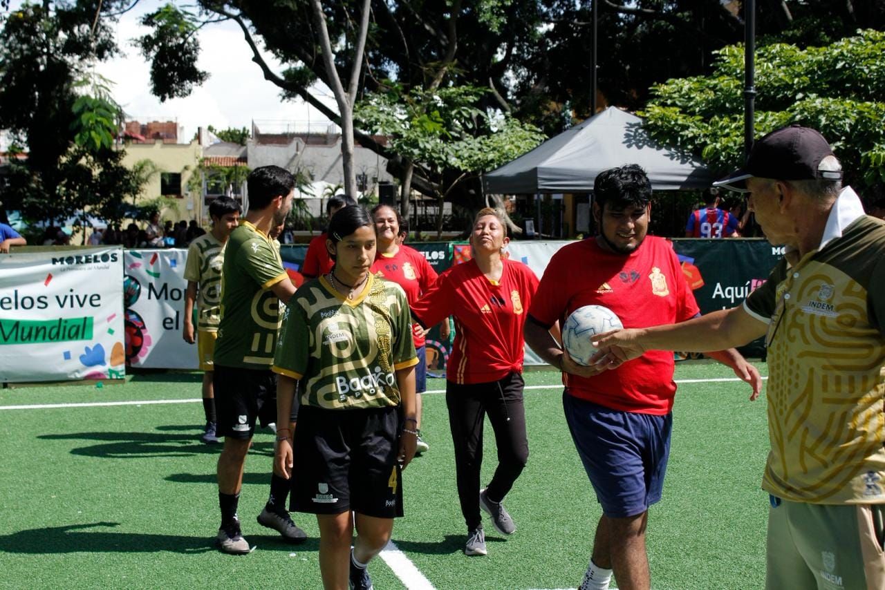 Concluye con éxito torneo de fútbol para personas sordas